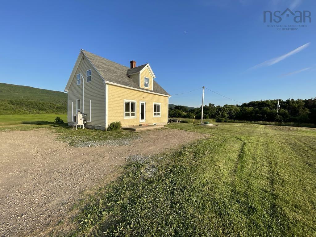 84 5308 Road, St. Joseph Du Moine