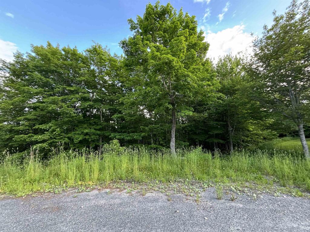 Unit 24  Parkland Place, Dalem Lake - photo 2