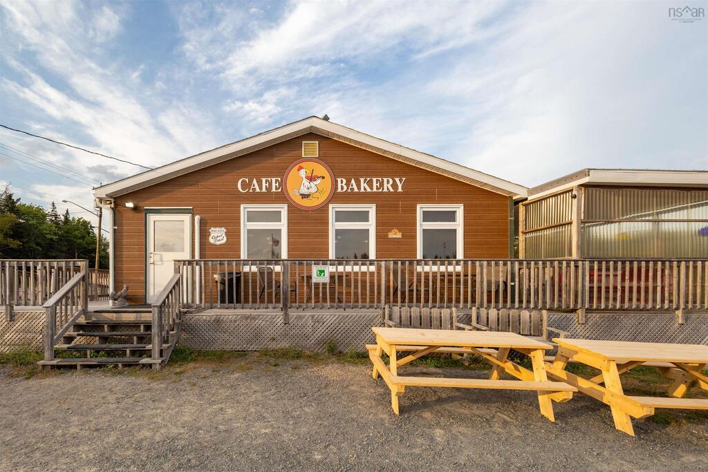 45073 Cabot Trail, North Shore - photo 2