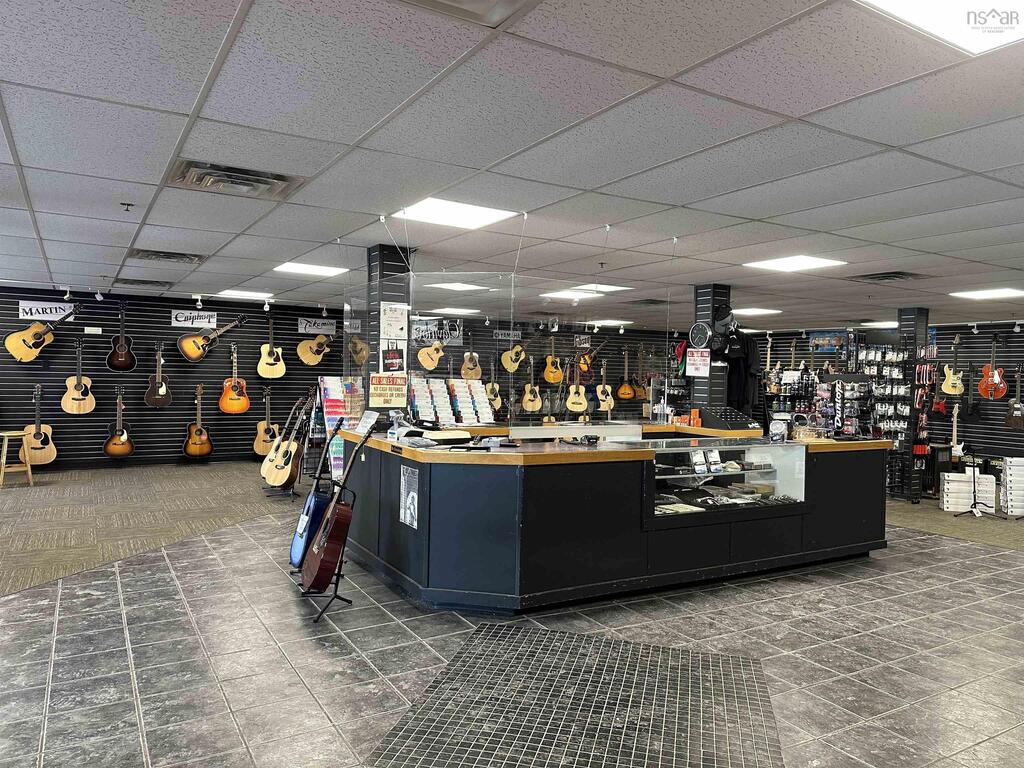 196 Glasgow Street, New Glasgow - photo 4