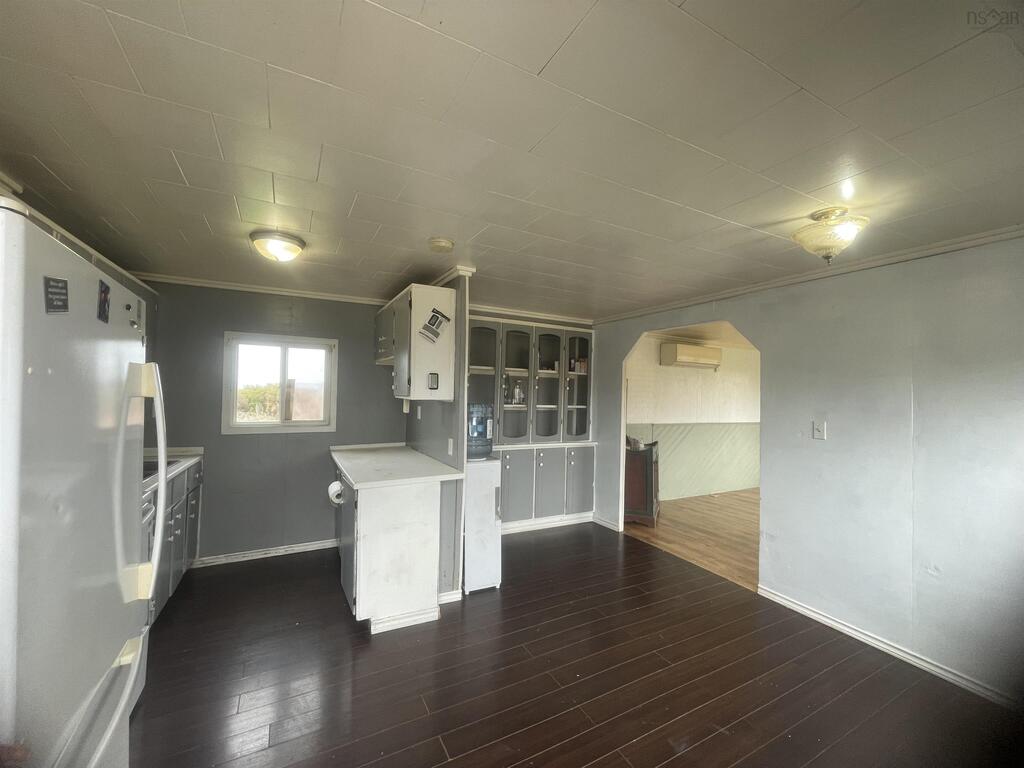 8573 3 Highway, Charlesville - photo 4