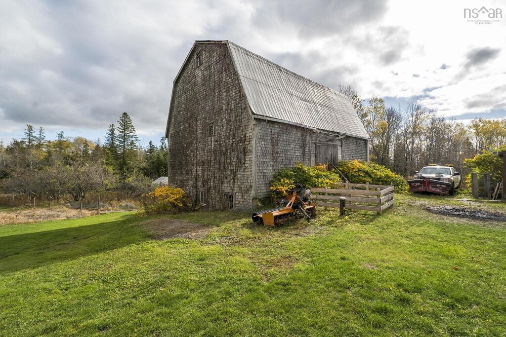 6874 Highway 354, Kennetcook - photo 2