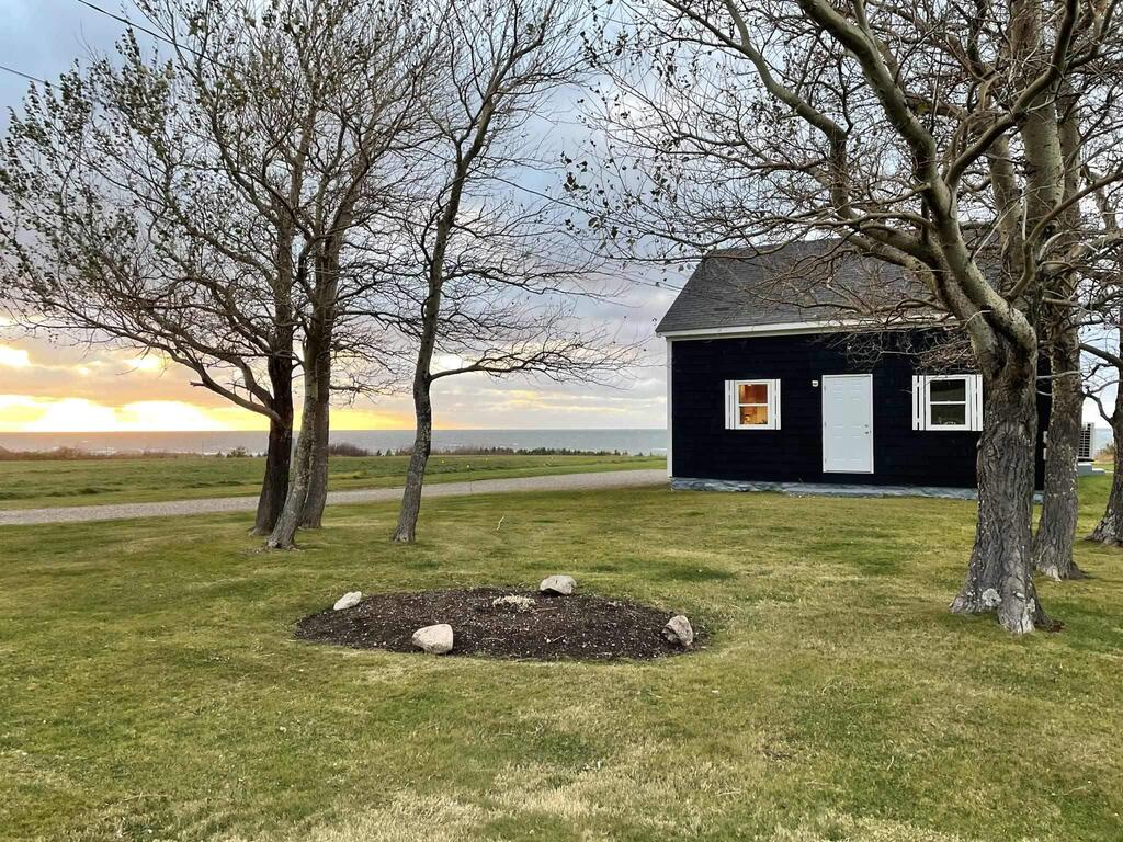 13763 Cabot Trail, Point Cross