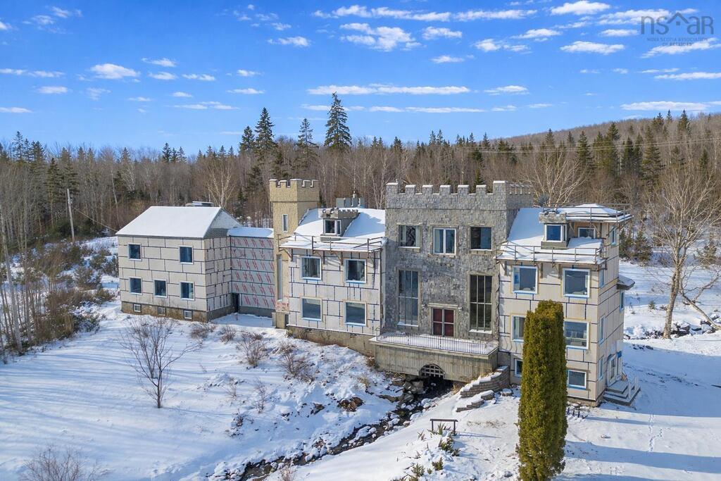 11980 105 Highway, Bucklaw