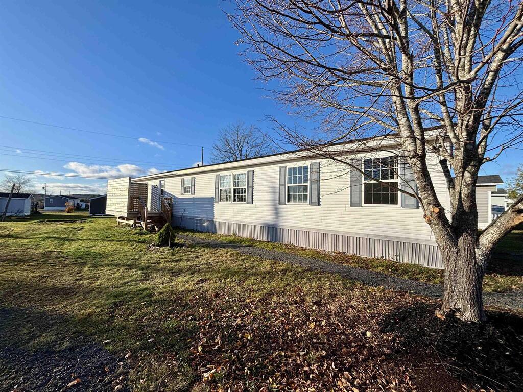 11 Park Blvd, Lower South River