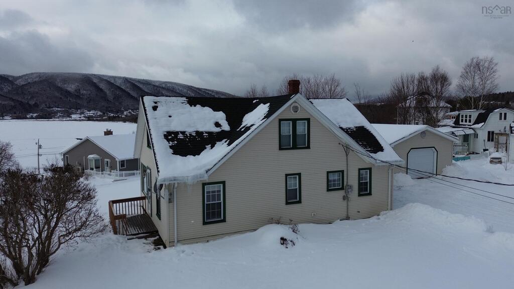 9596 105 Highway, Whycocomagh - photo 2