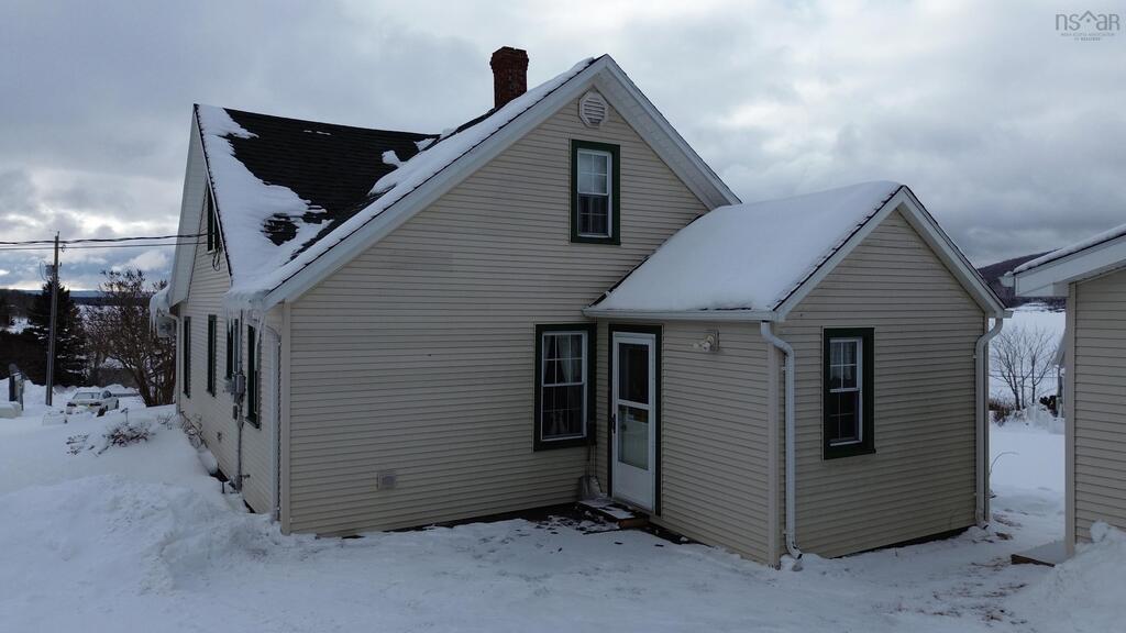 9596 105 Highway, Whycocomagh - photo 4