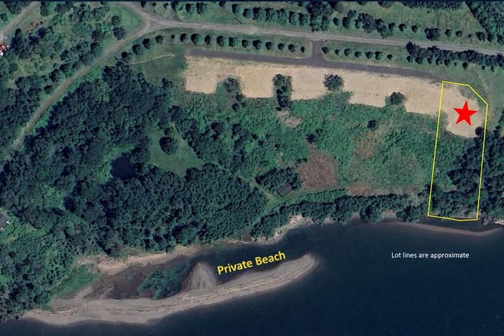 41 Colonial Arms Drive, Deep Brook - photo 2