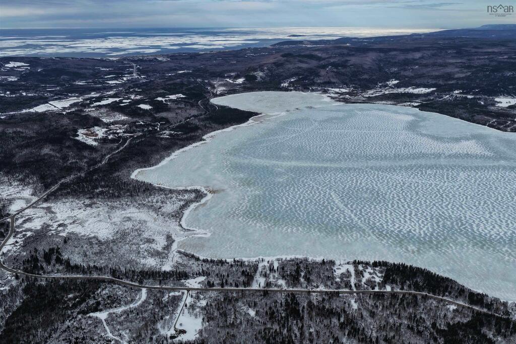  West Lake Ainslie Road, Lake Ainslie
