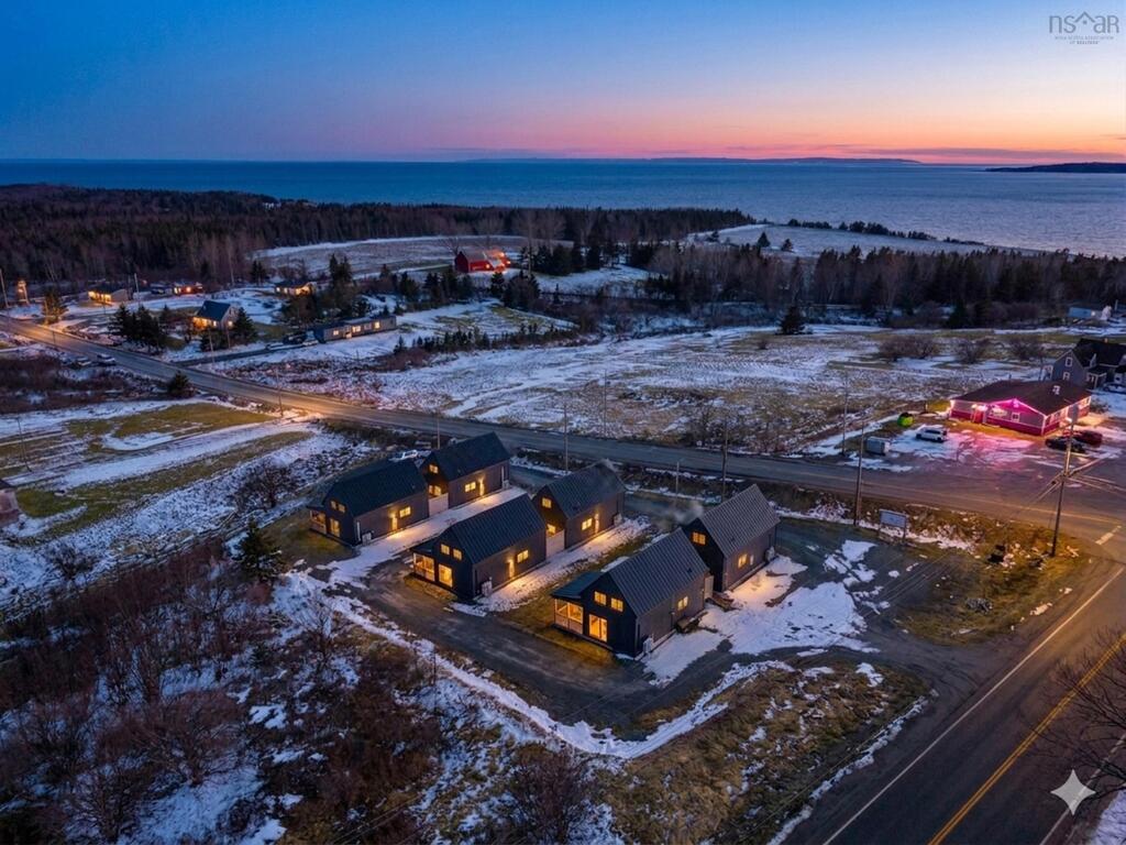 15 Shore Road, Harbourview