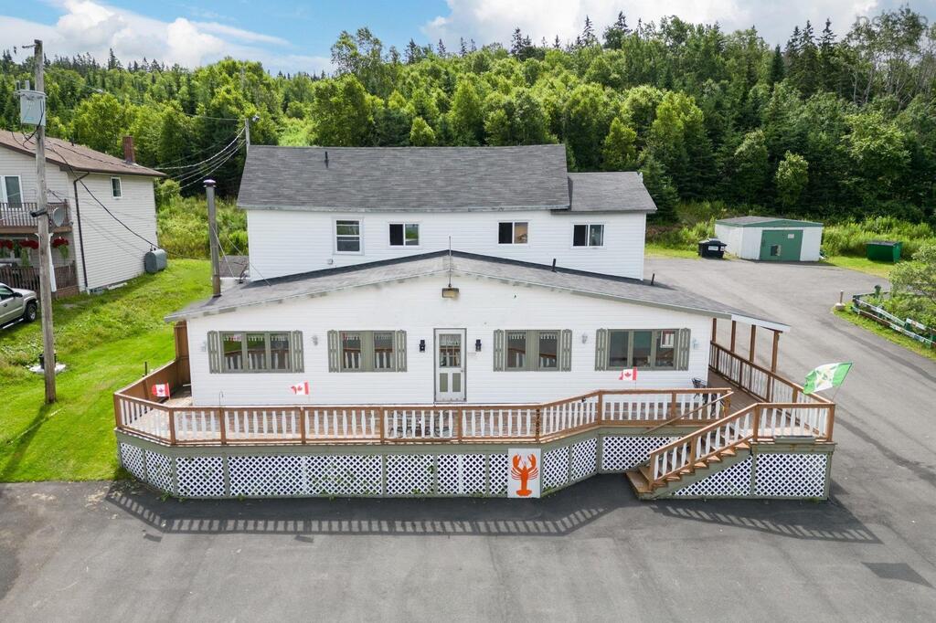 785 105 Highway, Boularderie East - photo 3