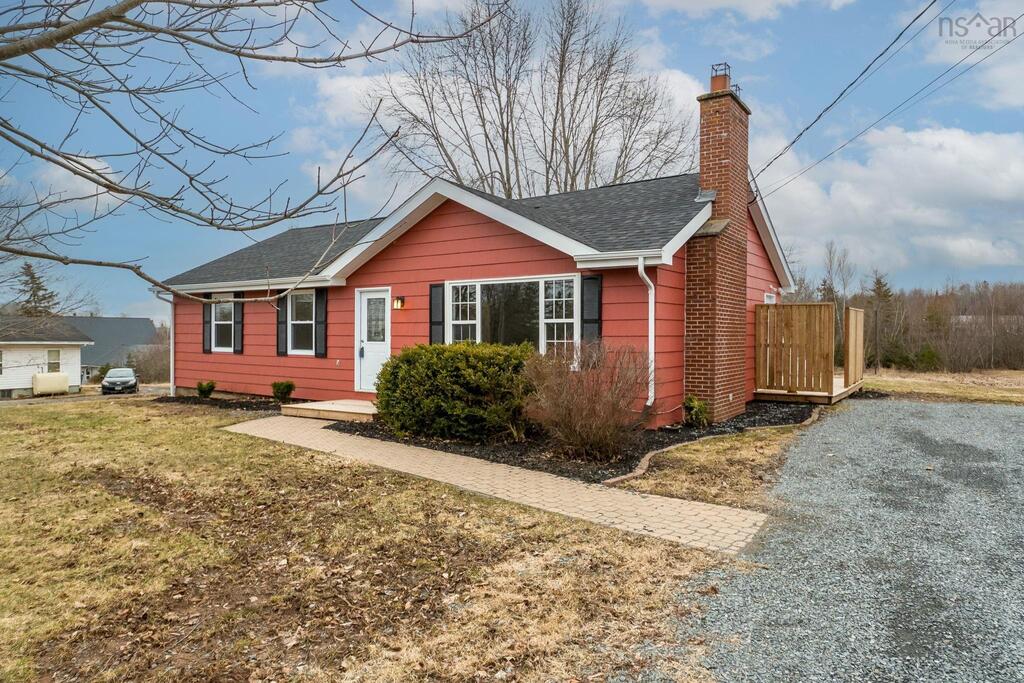 37 Highway 14, Milford