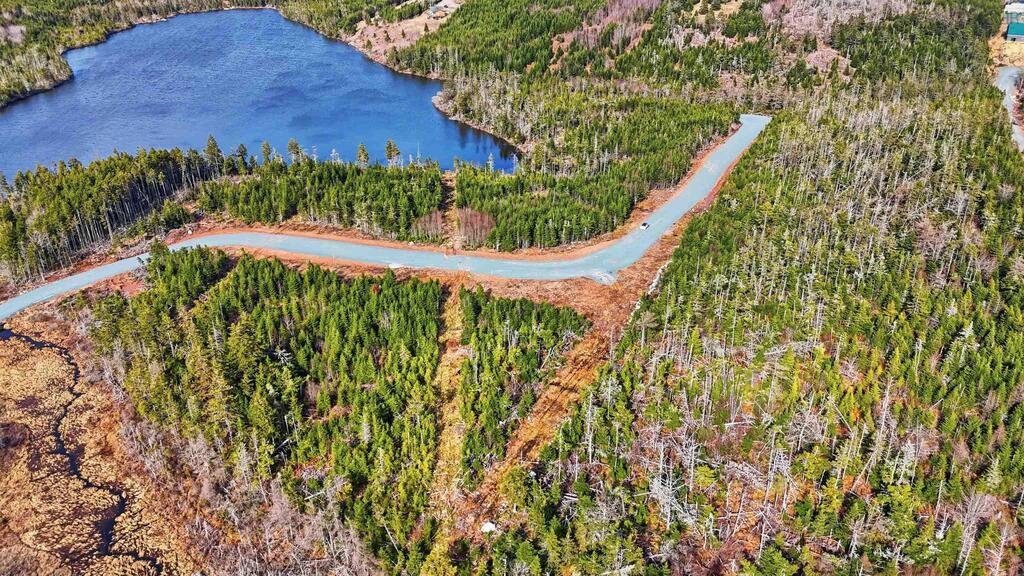 Unit 9  Lavonnes Way, Grand Desert - photo 2