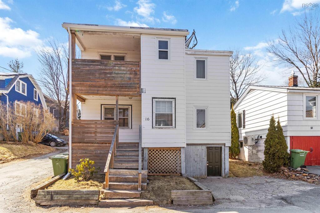 16 Cottage Road, Halifax - photo 2