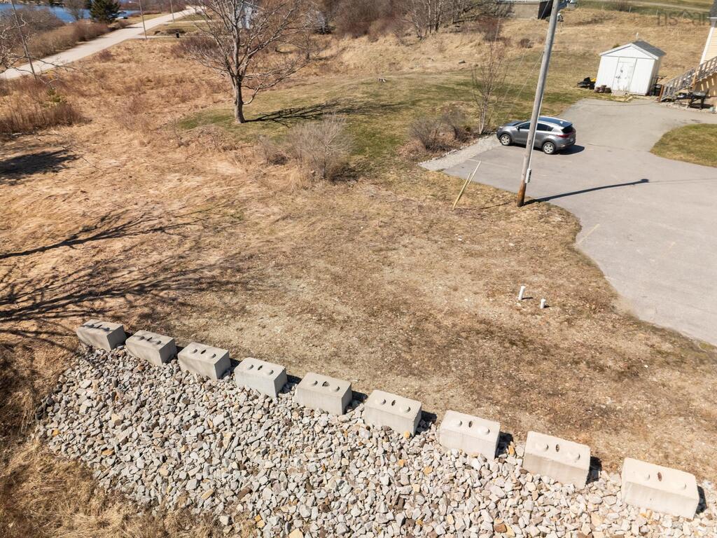 799 Highway 1, Hebron - photo 4