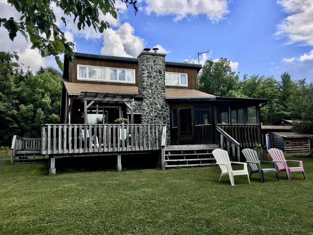 156 Widow Point Loop, West Bay Marshes