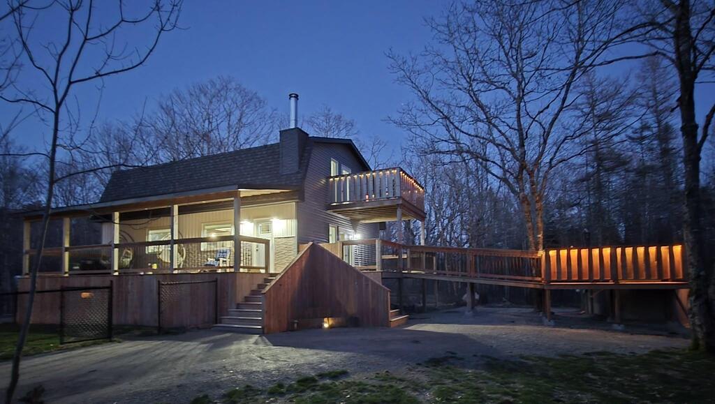 67 Oak Lane, Clyde River