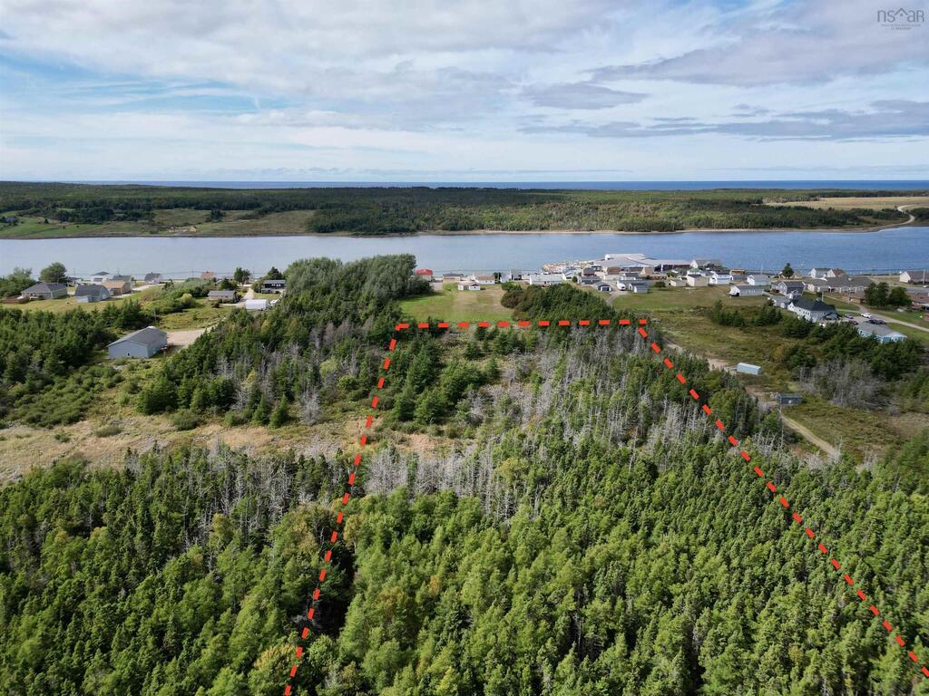  Cabot Trail Road, Chéticamp - photo 2