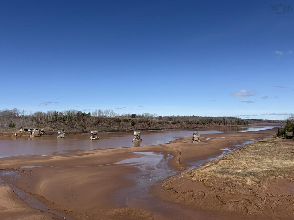 9936 Highway 215, Maitland - photo 2