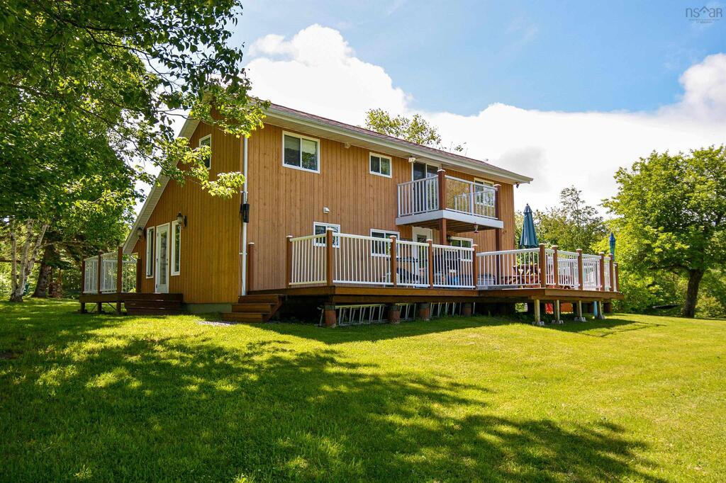 11217 Kempt Head Road, Boularderie Centre