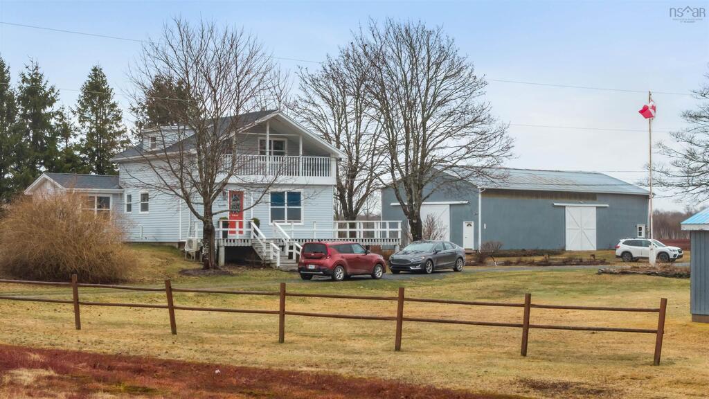 1311 Glenmore Road, Glenmore