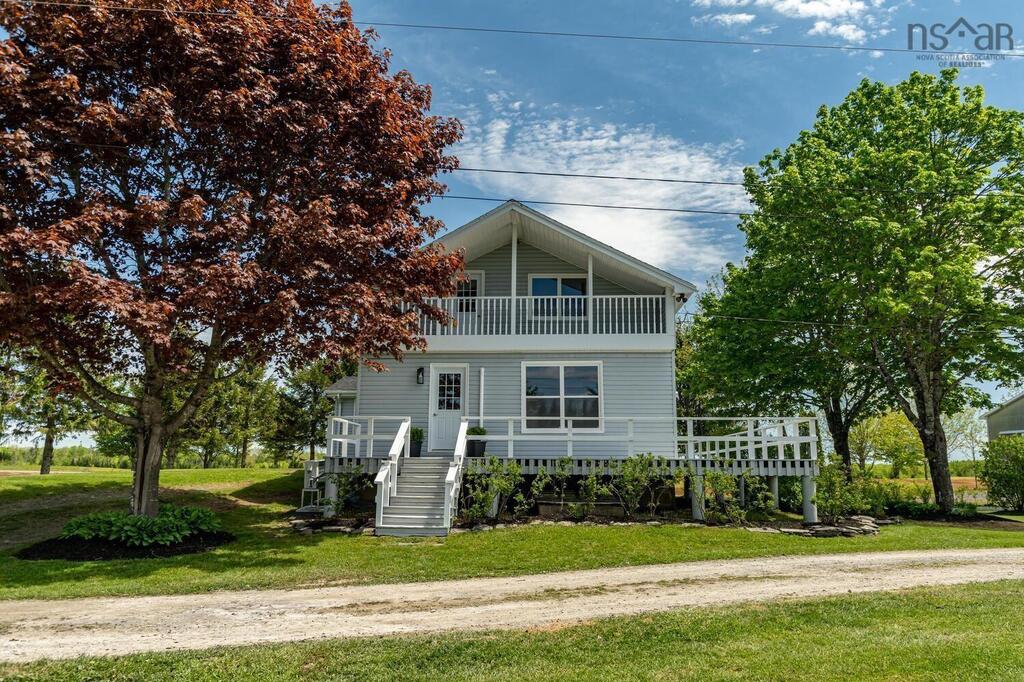 1311 Glenmore Road, Glenmore - photo 2