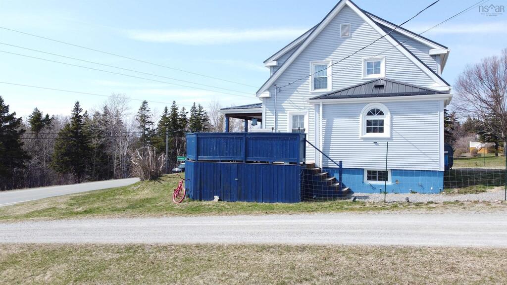 1922 Highway 19, Creignish - photo 4