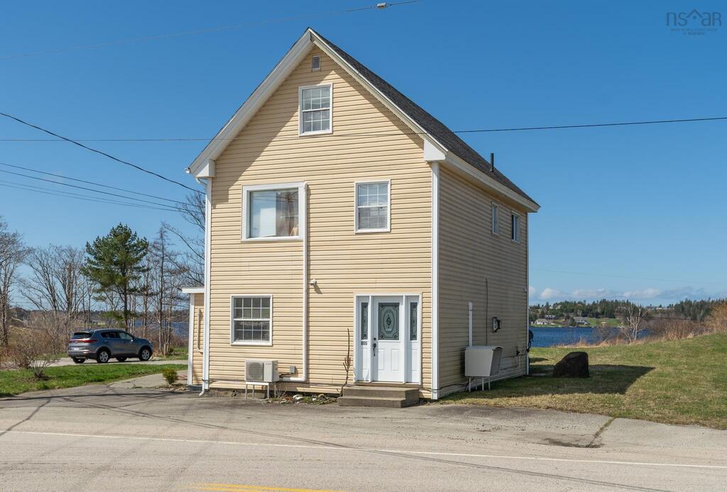 805 Highway 1, Hebron - photo 2