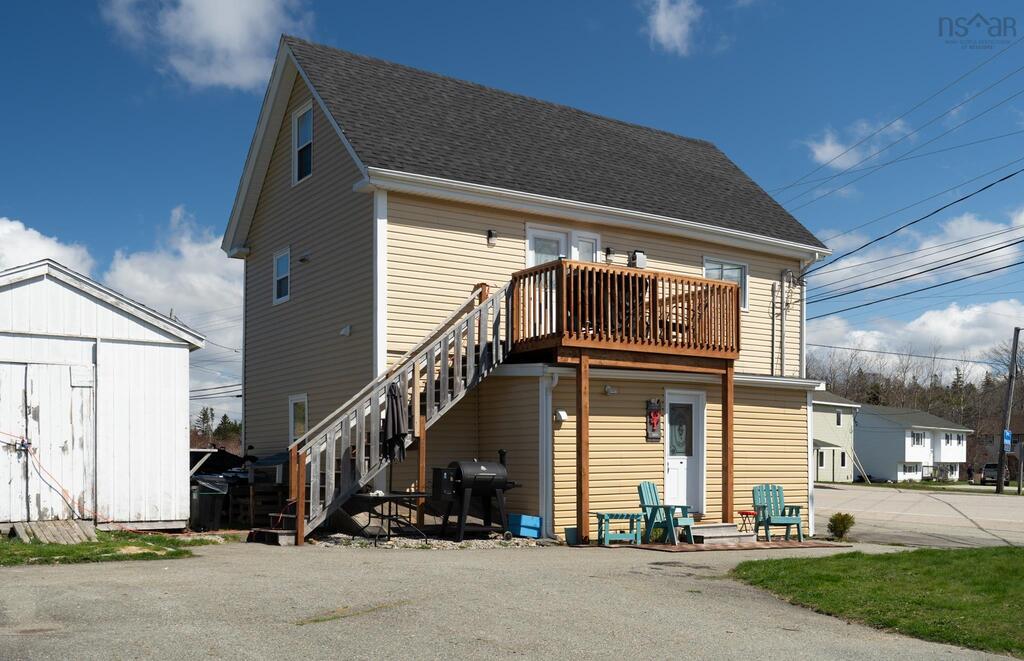 805 Highway 1, Hebron - photo 3