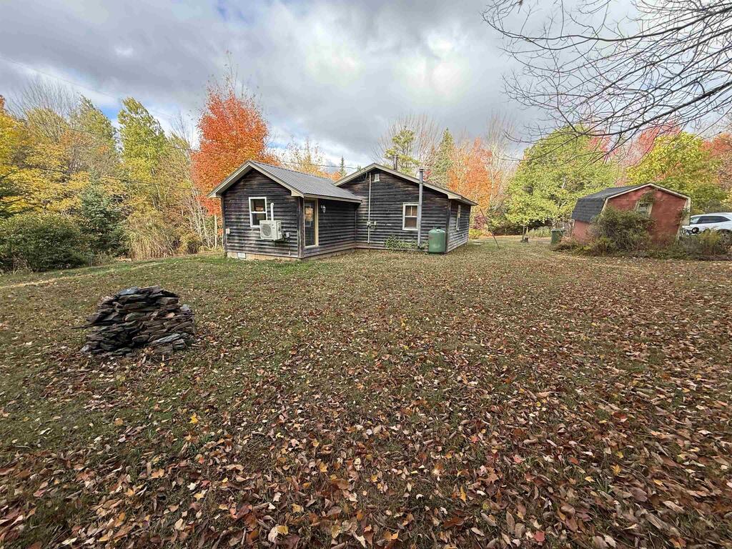 418 Charles Hill Road, Farmington - photo 3