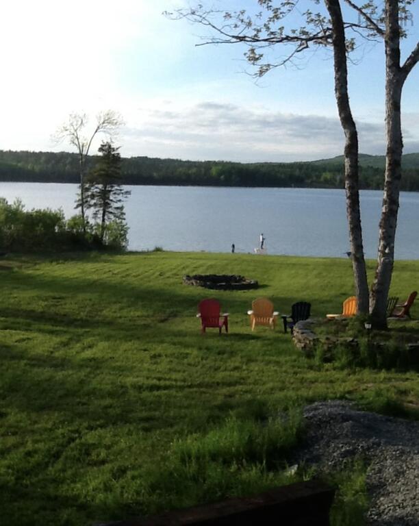 872 Red Point Road, Red Point - photo 4