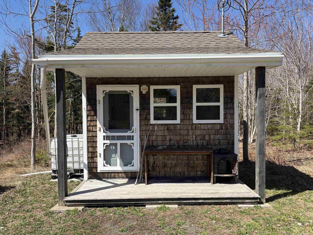 1925 Highway 215, Tennecape